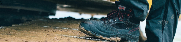 chaussures de sécurité normés pour les travaux extérieurs